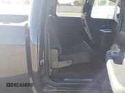 ✅ 2014 Chevrolet Silverado 2500HD High Country • VIN: 1GC1KXEG7EF172401 • Lot: 43634524. Wystawiony na IAAI z przebiegiem 171 448 mil. Bezpłatny archiwum sprzedaży aukcyjnych z USA i szczegółowy raport historii pojazdu na DreamBid. Zdjęcie 8.