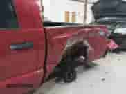 2008 Dodge Dakota SXT z VIN 1D7HW38K18S528662, wystawiony jako IAAI lot #42315787 z przebiegiem 258 549 mil mil oraz . Historia ofert i sprzedaży dostępna na DreamBid. Obrazek 6.