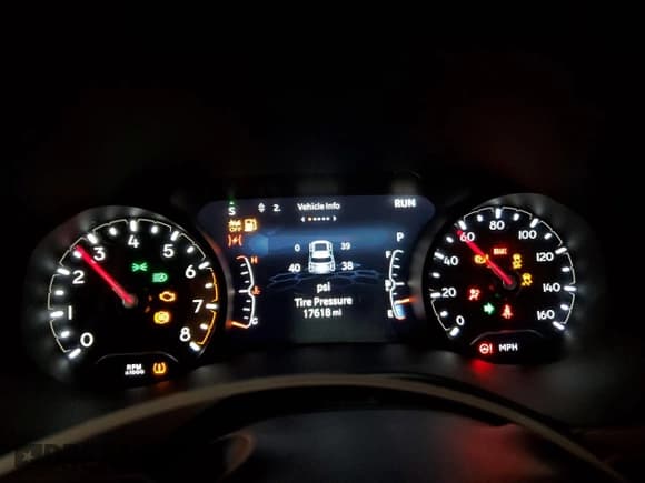 ✅ 2023 Jeep Compass (RED) Edition • VIN: 3C4NJDCN6PT568252 • Lot: 49481315. Listed on Copart with 17,618 mi. Free auction sales archive from the USA and detailed vehicle history report at DreamBid. Image 9.