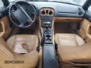 ✅ 1997 Mazda MX-5 Miata • VIN: JM1NA3536V0730784 • Lot: 83528184. Wystawiony na Copart z przebiegiem 217 492 mil. Bezpłatny archiwum sprzedaży aukcyjnych z USA i szczegółowy raport historii pojazdu na DreamBid. Zdjęcie 8.