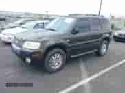 2006 Mercury Mariner Luxury с VIN 4M2YU56186KJ01007, выставлен на аукционе IAAI как лот 42619715 с пробегом 157 209 миль миль и . История ставок и продаж доступна на DreamBid. Изображение 6.