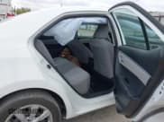 ✅ 2014 Toyota Corolla S Plus • VIN: 5YFBURHE0EP068362 • Lot: 43504813. Wystawiony na IAAI z przebiegiem 138 506 mil. Bezpłatny archiwum sprzedaży aukcyjnych z USA i szczegółowy raport historii pojazdu na DreamBid. Zdjęcie 8.