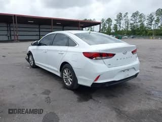 ✅ 2019 Hyundai Sonata SE • VIN: 5NPE24AFXKH801535 • Лот: 43384476. Опубликован ранее на IAAI с пробегом 121 297 миль. Бесплатный доступ к архиву аукционных продаж из США и подробный отчёт об истории автомобиля на DreamBid. Изображение 3.