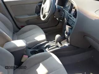 ✅ 2006 Hyundai Elantra GLS • VIN: KMHDN46D46U258281 • Lot: 42798854. Wystawiony na IAAI z przebiegiem 79 698 mil. Bezpłatny archiwum sprzedaży aukcyjnych z USA i szczegółowy raport historii pojazdu na DreamBid. Zdjęcie 5.