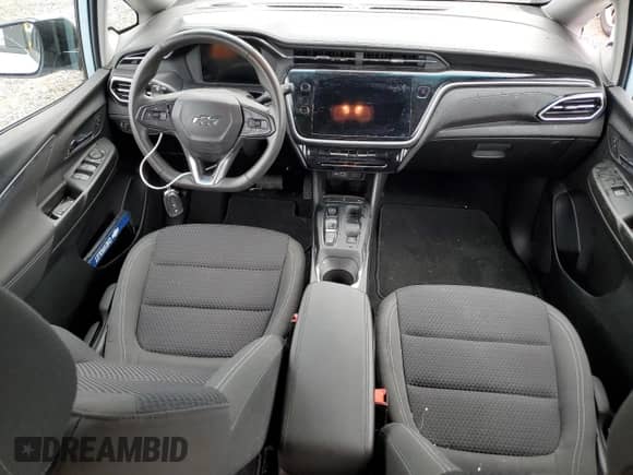 2023 Chevrolet Bolt EV 1LT z VIN 1G1FW6S08P4121444, wystawiony jako Copart lot #39594134 z przebiegiem 6 235 mil mil oraz . Historia ofert i sprzedaży dostępna na DreamBid. Obrazek 8.