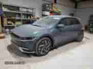 2023 Hyundai Ioniq 5 SEL z VIN KM8KNDAF1PU191379, wystawiony jako Copart lot #75218074 z przebiegiem 7 520 mil mil oraz Szkoda całkowita • Salvage title. Historia ofert i sprzedaży dostępna na DreamBid. Obrazek 1.