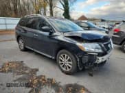 ✅ 2015 Nissan Pathfinder SV • VIN: 5N1AR2MN6FC707537 • Lot: 92085845. Wystawiony na Copart z przebiegiem 163 338 mil. Bezpłatny archiwum sprzedaży aukcyjnych z USA i szczegółowy raport historii pojazdu na DreamBid. Zdjęcie 4.