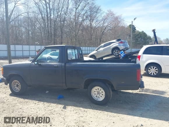 ✅ 1992 Ford Ranger XLT • VIN: 1FTCR10X3NUA73868 • Lot: 41836220. Listed on IAAI with 97,165 mi. Free auction sales archive from the USA and detailed vehicle history report at DreamBid. Image 14.
