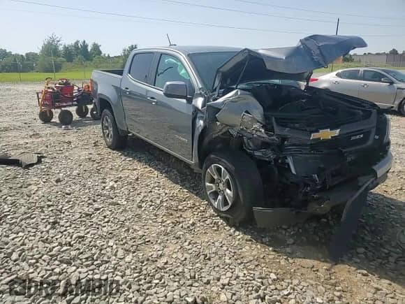 2020 Chevrolet Colorado 2WD Z71 z VIN 1GCGSDEN7L1142185, wystawiony jako Copart lot #57342705 z przebiegiem 29 606 mil mil oraz Szkoda całkowita • Salvage title. Historia ofert i sprzedaży dostępna na DreamBid. Obrazek 14.