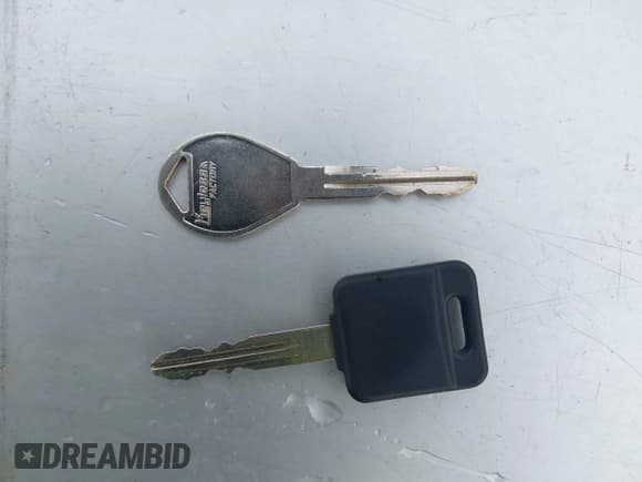 ✅ 2004 Nissan Titan XE • VIN: 1N6AA06A34N553300 • Lot: 43760956. Listed on IAAI with 161,525 mi. Free auction sales archive from the USA and detailed vehicle history report at DreamBid. Image 11.