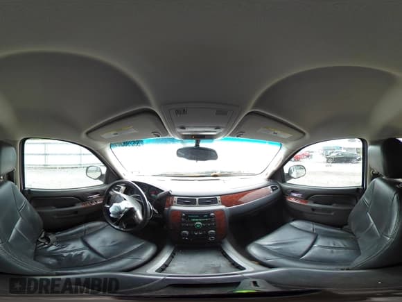 ✅ 2011 Chevrolet Suburban LS • VIN: 1GNSCHE07BR179084 • Lot: 55298314. Listed on Copart with 187,631 mi. Free auction sales archive from the USA and detailed vehicle history report at DreamBid. Image 13.