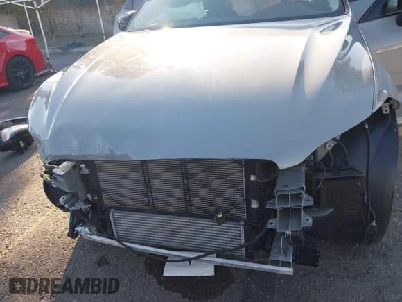 ✅ 2024 Volvo XC60 Plus Dark Theme • VIN: YV4H60DL6R1846806 • Lot: 41670948. Listed on IAAI with Not provided. Free auction sales archive from the USA and detailed vehicle history report at DreamBid. Image 6.