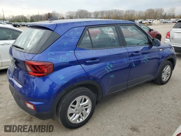 ✅ 2022 Hyundai Venue SE • VIN: KMHRB8A30NU149254 • Lot: 82100094. Listed on Copart with 12,086 mi. Free auction sales archive from the USA and detailed vehicle history report at DreamBid. Image 3.