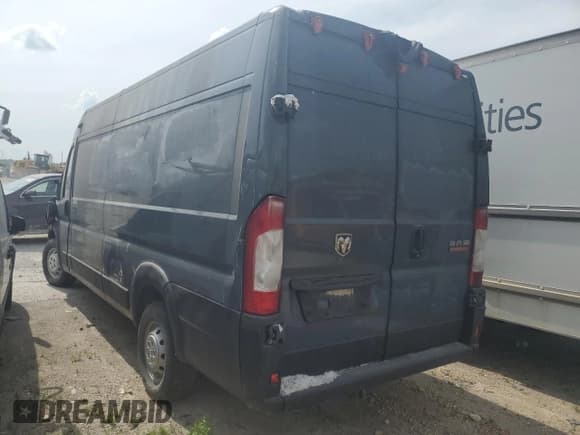 ✅ 2020 Ram ProMaster Cargo • VIN: 3C6URVJG4LE108222 • Lot: 58532385. Listed on Copart with 92,477 mi. Free auction sales archive from the USA and detailed vehicle history report at DreamBid. Image 2.
