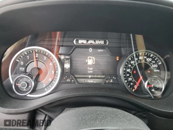 ✅ 2025 Ram 1500 Big Horn • VIN: 1C6RRFFG0SN537632 • Lot: 44678815. Listed on Copart with 7,056 mi. Free auction sales archive from the USA and detailed vehicle history report at DreamBid. Image 9.