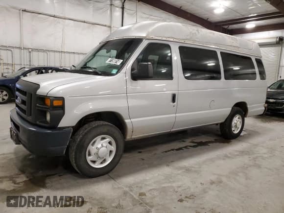 ✅ 2008 Ford Econoline Cargo Commercial • VIN: 1FTNS24W38DA70591 • Lot: 81156814. Listed on Copart with 106,713 mi. Free auction sales archive from the USA and detailed vehicle history report at DreamBid. Image 1.