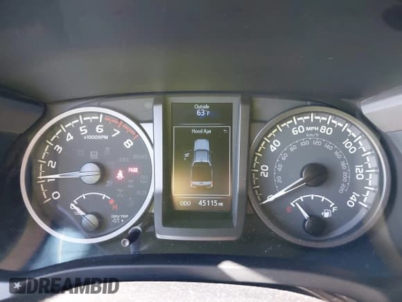 ✅ 2023 Toyota Tacoma SR • VIN: 3TYCZ5AN0PT110522 • Lot: 41740128. Wystawiony na IAAI z przebiegiem 45 115 mil. Bezpłatny archiwum sprzedaży aukcyjnych z USA i szczegółowy raport historii pojazdu na DreamBid. Zdjęcie 7.