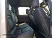 ✅ 2023 Nissan Frontier SV • VIN: 1N6ED1EJ3PN670640 • Lot: 58039525. Wystawiony na Copart z przebiegiem 15 302 mil. Bezpłatny archiwum sprzedaży aukcyjnych z USA i szczegółowy raport historii pojazdu na DreamBid. Zdjęcie 10.