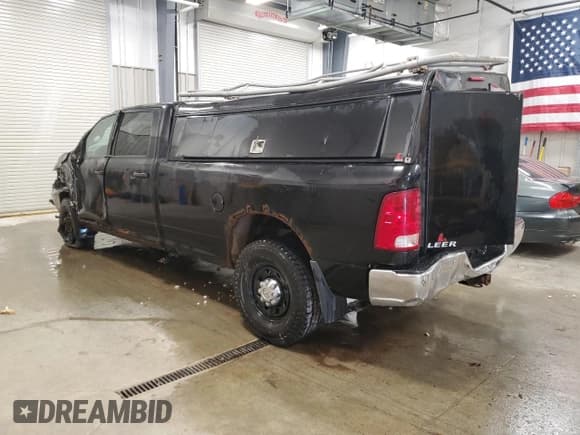 ✅ 2010 Dodge 2500 SLT • VIN: 3D7TT2CT7AG157663 • Лот: 65955885. Опубликован ранее на Copart с пробегом 215 099 миль. Бесплатный доступ к архиву аукционных продаж из США и подробный отчёт об истории автомобиля на DreamBid. Изображение 2.