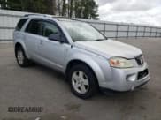✅ 2007 Saturn VUE V6 • VIN: 5GZCZ53407S866180 • Lot: 51669885. Wystawiony na Copart z przebiegiem 325 320 mil. Bezpłatny archiwum sprzedaży aukcyjnych z USA i szczegółowy raport historii pojazdu na DreamBid. Zdjęcie 4.