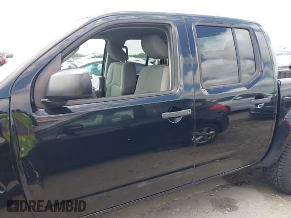 ✅ 2012 Nissan Frontier SV • VIN: 1N6AD0EV6CC412405 • Лот: 42697118. Опубликован ранее на IAAI с пробегом 152 572 миль. Бесплатный доступ к архиву аукционных продаж из США и подробный отчёт об истории автомобиля на DreamBid. Изображение 14.