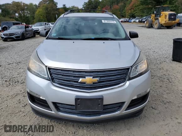 2013 Chevrolet Traverse LS with VIN 1GNKRFED9DJ111232, listed as a Copart auction lot 81362415 with 106,820 mi miles and Clean title. Bid and sale history available at DreamBid. Image 5.
