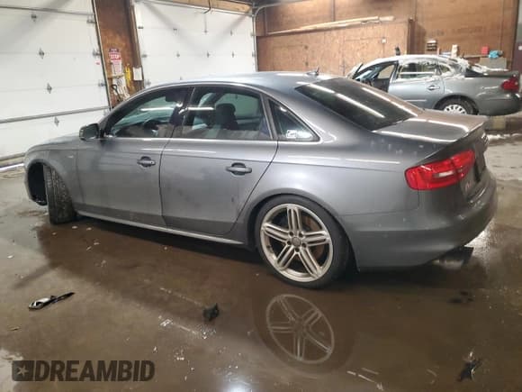 ✅ 2014 Audi S4 Prestige • VIN: WAUKGAFL7EA033037 • Lot: 42141765. Listed on Copart with 64,501 mi. Free auction sales archive from the USA and detailed vehicle history report at DreamBid. Image 2.