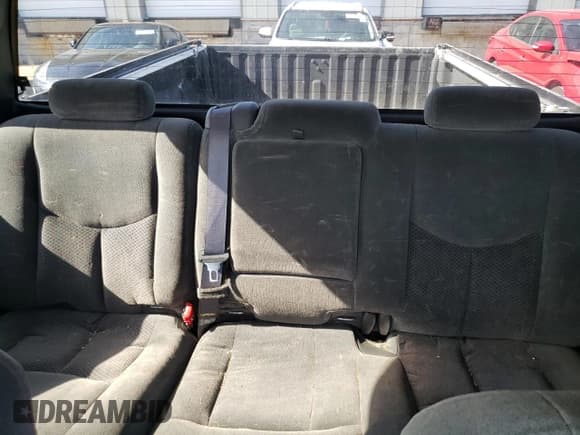 ✅ 2004 Chevrolet Silverado 2500HD LT • VIN: 1GCHC23U54F143906 • Lot: 73301724. Listed on Copart with 196,811 mi. Free auction sales archive from the USA and detailed vehicle history report at DreamBid. Image 10.