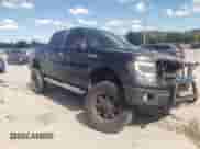 2013 Ford F-150 XLT z VIN 1FTFW1EF8DKE93688, wystawiony jako Copart lot #84923875 z przebiegiem 93 730 mil mil oraz Czysty tytuł • Clean title. Historia ofert i sprzedaży dostępna na DreamBid. Obrazek 4.