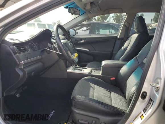 2014 Toyota Camry L with VIN 4T1BF1FK4EU817814, listed as a Copart auction lot 82624085 with 142,812 mi miles and Salvage title. Bid and sale history available at DreamBid. Image 7.