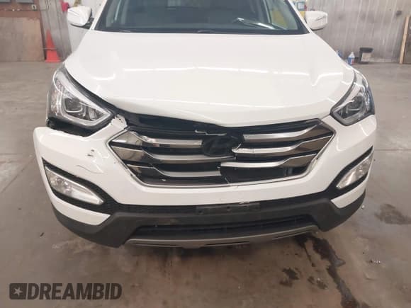 ✅ 2016 Hyundai Santa Fe • VIN: 5XYZUDLB5GG319835 • Лот: 43195919. Опубликован ранее на IAAI с пробегом 137 341 миль. Бесплатный доступ к архиву аукционных продаж из США и подробный отчёт об истории автомобиля на DreamBid. Изображение 6.