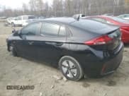 ✅ 2019 Hyundai Ioniq Blue • VIN: KMHC65LC3KU123698 • Lot: 79675444. Listed on Copart with 67,517 mi. Free auction sales archive from the USA and detailed vehicle history report at DreamBid. Image 2.