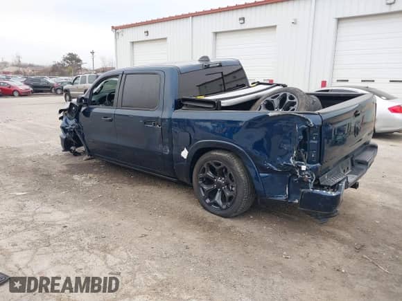 2024 Ram 1500 Limited с VIN 1C6SRFHT2RN229108, выставлен на аукционе IAAI как лот 40960283 с пробегом 16 654 миль миль и . История ставок и продаж доступна на DreamBid. Изображение 3.