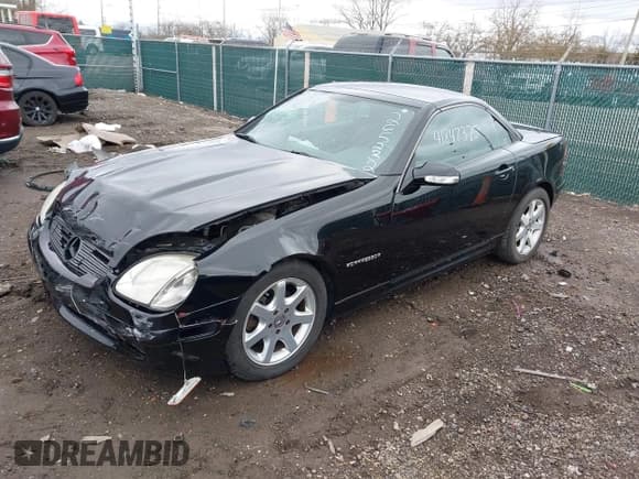 ✅ 2002 Mercedes-Benz SLK 230 Kompressor • VIN: WDBKK49F62F265232 • Lot: 41847375. Wystawiony na IAAI z przebiegiem 97 725 mil. Bezpłatny archiwum sprzedaży aukcyjnych z USA i szczegółowy raport historii pojazdu na DreamBid. Zdjęcie 2.
