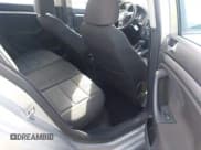 ✅ 2010 Volkswagen Jetta S • VIN: 3VWJZ7AJ8AM003864 • Lot: 43559485. Wystawiony na IAAI z przebiegiem 107 934 mil. Bezpłatny archiwum sprzedaży aukcyjnych z USA i szczegółowy raport historii pojazdu na DreamBid. Zdjęcie 8.