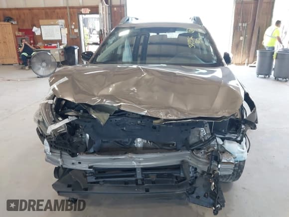 ✅ 2023 Subaru Outback Premium • VIN: 4S4BTAFC5P3147975 • Lot: 42589191. Wystawiony na IAAI z przebiegiem 32 939 mil. Bezpłatny archiwum sprzedaży aukcyjnych z USA i szczegółowy raport historii pojazdu na DreamBid. Zdjęcie 6.