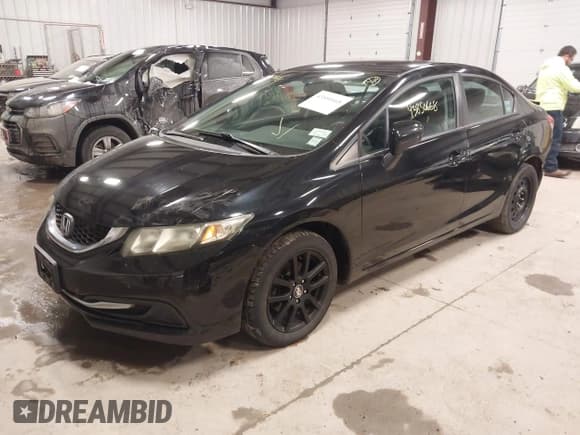 ✅ 2014 Honda Civic LX • VIN: 2HGFB2F54EH521150 • Лот: 43850668. Опубликован ранее на IAAI с пробегом 86 921 миль. Бесплатный доступ к архиву аукционных продаж из США и подробный отчёт об истории автомобиля на DreamBid. Изображение 2.