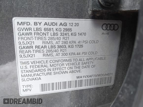 ✅ 2021 Audi Q7 Prestige • VIN: WA1VXAF7XMD024021 • Lot: 42931320. Wystawiony na IAAI z przebiegiem 92 213 mil. Bezpłatny archiwum sprzedaży aukcyjnych z USA i szczegółowy raport historii pojazdu na DreamBid. Zdjęcie 9.