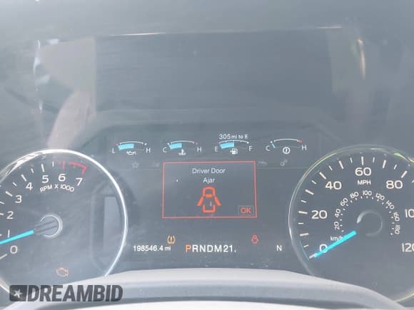 ✅ 2016 Ford F-150 XLT • VIN: 1FTFX1EG2GKE83037 • Lot: 42236055. Listed on IAAI with 198,546 mi. Free auction sales archive from the USA and detailed vehicle history report at DreamBid. Image 7.