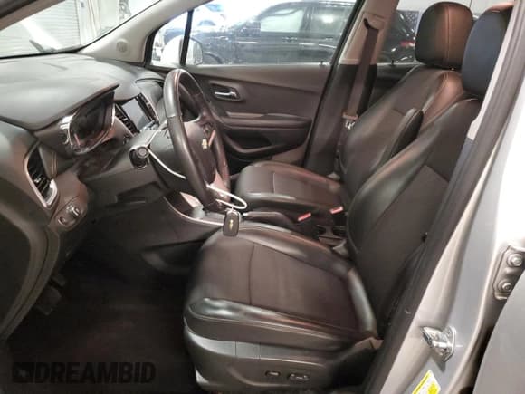 ✅ 2022 Chevrolet Trax LT • VIN: KL7CJPSM1NB525211 • Lot: 85825315. Listed on Copart with 77,332 mi. Free auction sales archive from the USA and detailed vehicle history report at DreamBid. Image 7.