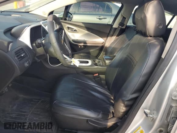 ✅ 2013 Chevrolet Volt • VIN: 1G1RA6E43DU114181 • Lot: 63003234. Wystawiony na Copart z przebiegiem 176 293 mil. Bezpłatny archiwum sprzedaży aukcyjnych z USA i szczegółowy raport historii pojazdu na DreamBid. Zdjęcie 7.