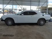 ✅ 2018 Dodge Challenger SXT • VIN: 2C3CDZAG5JH209527 • Lot: 42606716. Listed on IAAI with 118,931 mi. Free auction sales archive from the USA and detailed vehicle history report at DreamBid. Image 15.