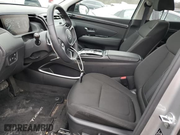 ✅ 2022 Hyundai Tucson SEL Convenience • VIN: KM8JFCA15NU066809 • Lot: 45521563. Wystawiony na Copart z przebiegiem 7 643 mil. Bezpłatny archiwum sprzedaży aukcyjnych z USA i szczegółowy raport historii pojazdu na DreamBid. Zdjęcie 7.