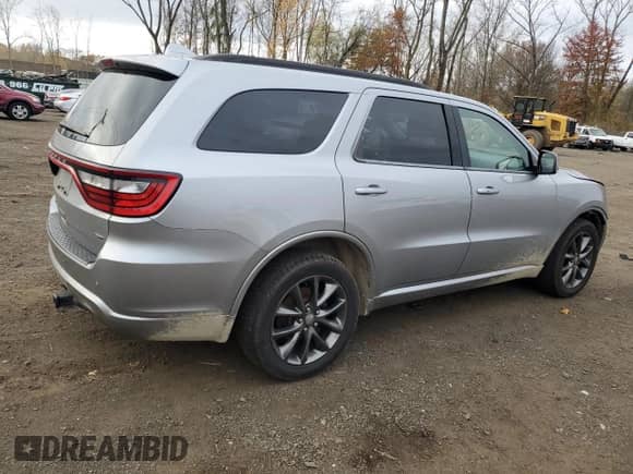 2018 Dodge Durango GT z VIN 1C4RDJDG3JC143324, wystawiony jako Copart lot #90270045 z przebiegiem 202 355 mil mil oraz Szkoda całkowita • Salvage title. Historia ofert i sprzedaży dostępna na DreamBid. Obrazek 3.