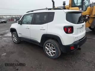 ✅ 2018 Jeep Renegade Altitude • VIN: ZACCJBBB5JPG84608 • Lot: 43521574. Wystawiony na IAAI z przebiegiem 68 146 mil. Bezpłatny archiwum sprzedaży aukcyjnych z USA i szczegółowy raport historii pojazdu na DreamBid. Zdjęcie 3.