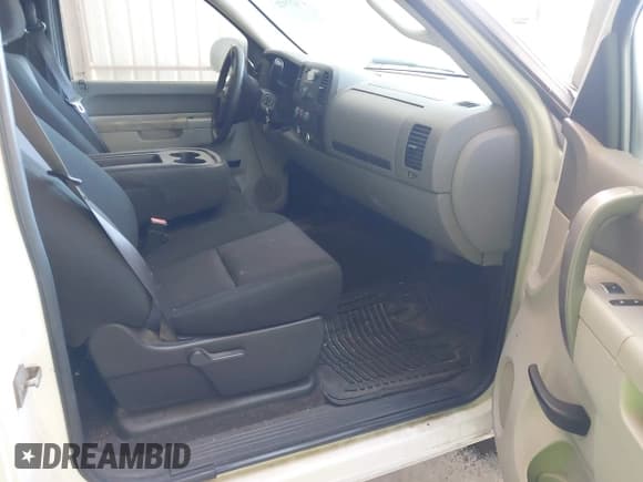 ✅ 2010 Chevrolet Silverado 1500 Work Truck • VIN: 1GCPCPEX1AZ184463 • Lot: 43027922. Listed on IAAI with 243,636 mi. Free auction sales archive from the USA and detailed vehicle history report at DreamBid. Image 5.