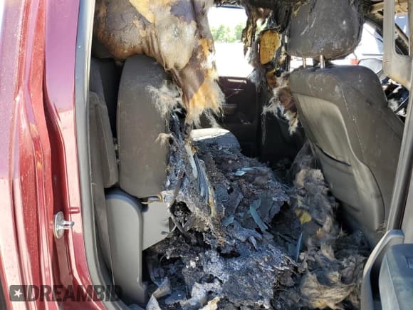 ✅ 2014 Chevrolet Silverado 1500 LT • VIN: 3GCPCREC3EG116681 • Лот: 52525515. Опубликован ранее на Copart с пробегом Не указан. Бесплатный доступ к архиву аукционных продаж из США и подробный отчёт об истории автомобиля на DreamBid. Изображение 10.