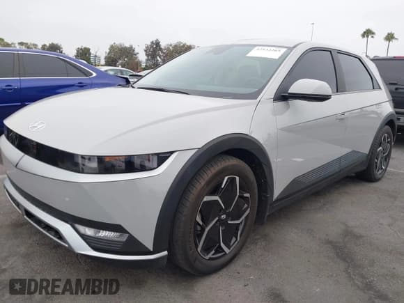 ✅ 2023 Hyundai Ioniq 5 SEL • VIN: KM8KN4AE1PU154078 • Lot: 42932265. Listed on IAAI with 8,662 mi. Free auction sales archive from the USA and detailed vehicle history report at DreamBid. Image 19.