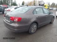 ✅ 2013 Volkswagen Jetta SE • VIN: 3VWDP7AJ4DM374477 • Lot: 43720472. Listed on IAAI with 151,635 mi. Free auction sales archive from the USA and detailed vehicle history report at DreamBid. Image 4.