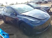 ✅ 2023 Tesla Model Y Long Range • VIN: 7SAYGDEE8PF598072 • Lot: 43450816. Wystawiony na IAAI z przebiegiem 52 286 mil. Bezpłatny archiwum sprzedaży aukcyjnych z USA i szczegółowy raport historii pojazdu na DreamBid. Zdjęcie 13.